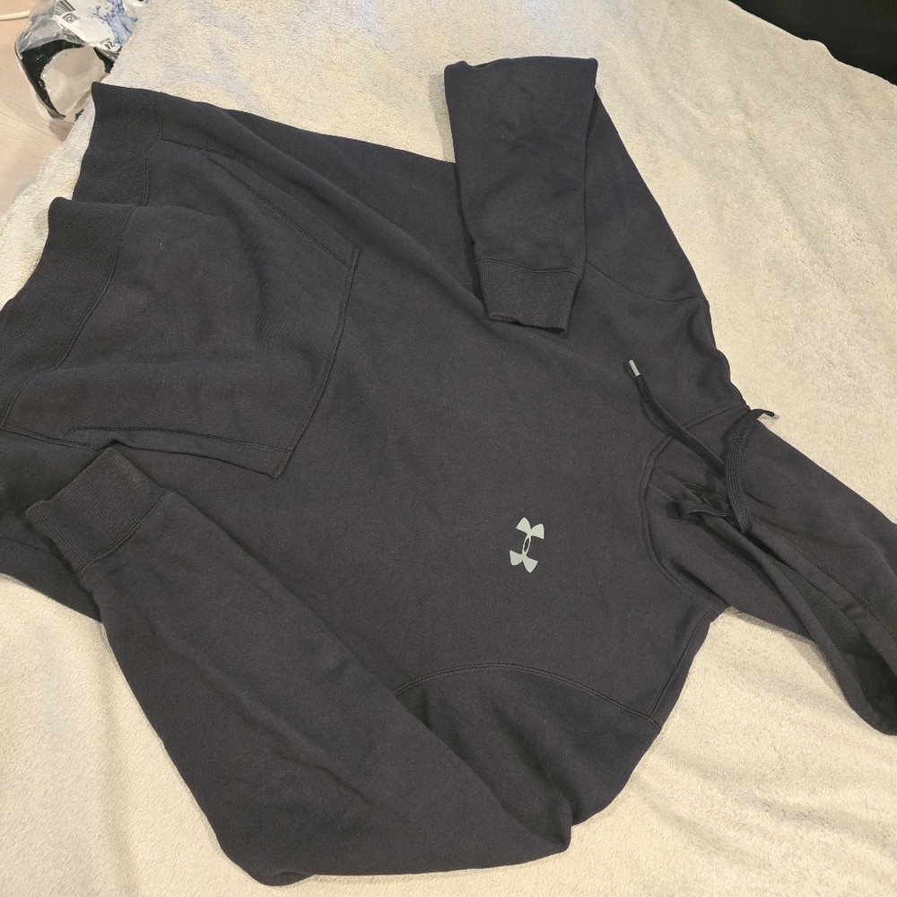 Under Armour Hoodie